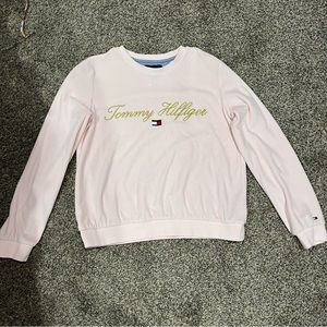 Tommy sweater